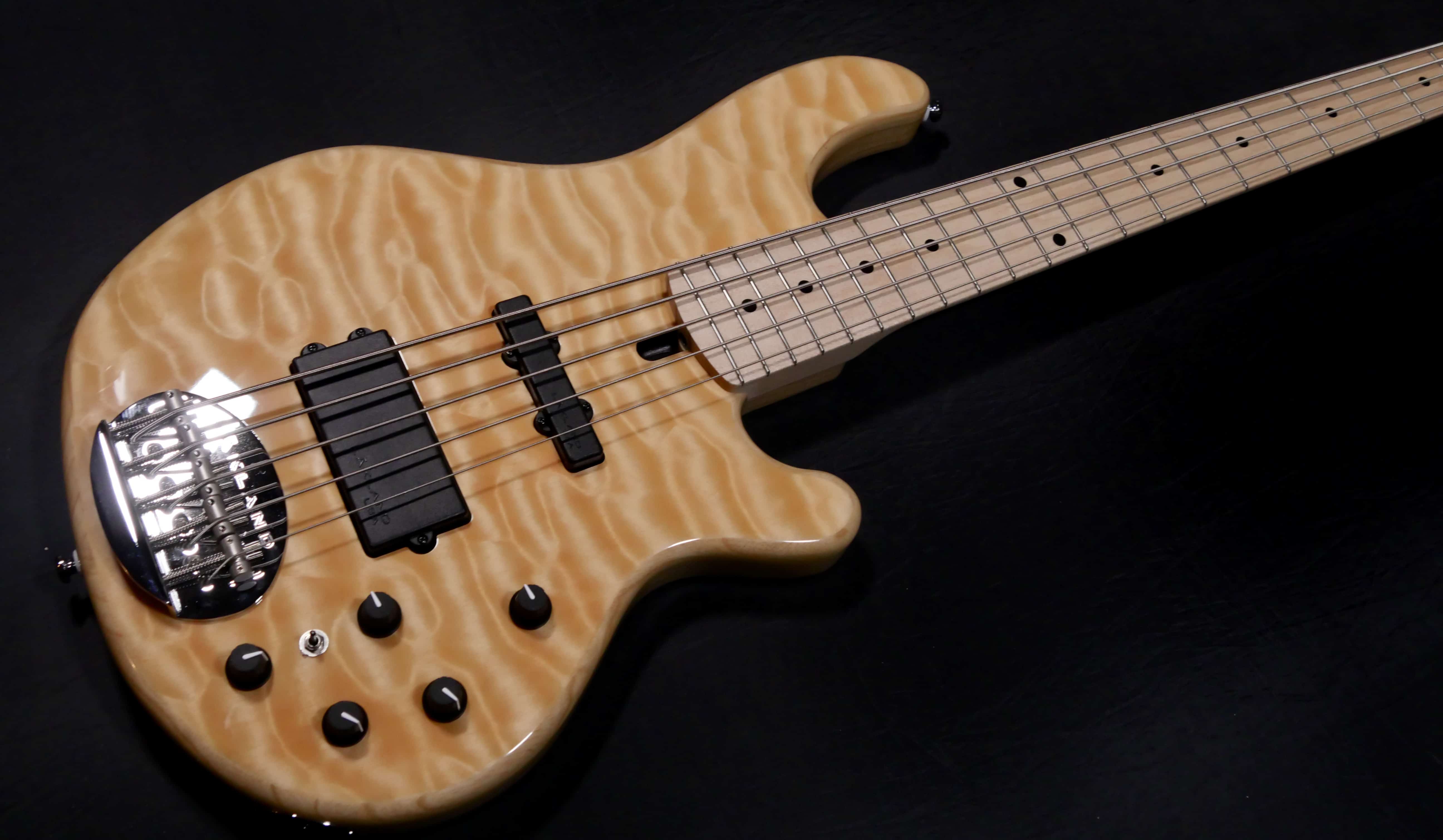 Lakland 55-02 Deluxe Quilted Maple